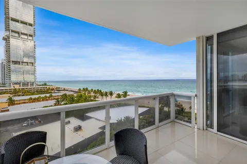 18201 Collins Ave # 902, Sunny Isles Beach FL 33160