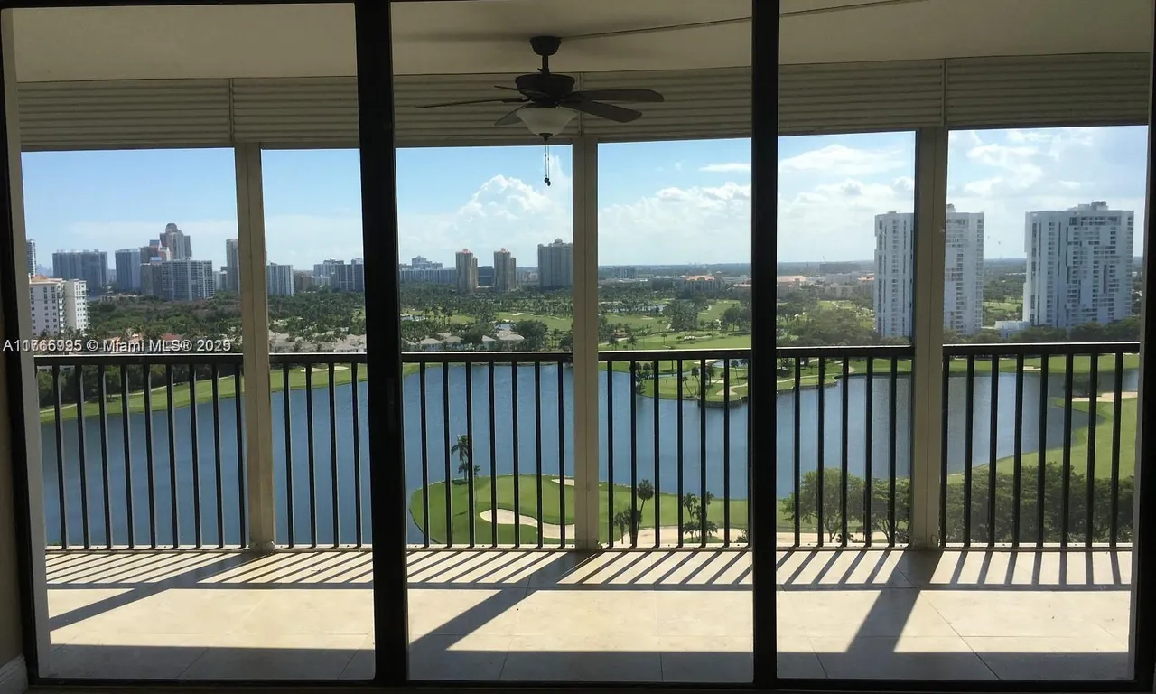 3731 N Country Club Dr # 2024, Aventura FL 33180