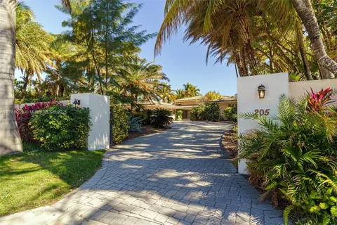 205 Ocean Blvd, Golden Beach FL 33160
