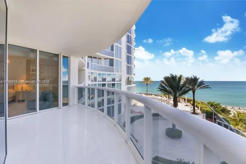 17201 Collins Ave # 705, Sunny Isles Beach FL 33160