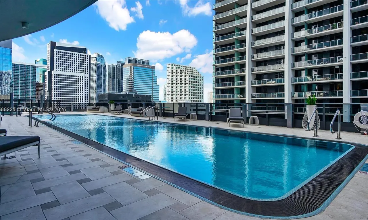 1000 Brickell Plz # 3404, Miami FL 33131