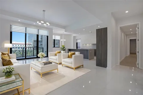 275 Giralda Ave # 6C, Coral Gables FL 33134