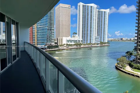 465 Brickell Ave # 819, Miami FL 33131