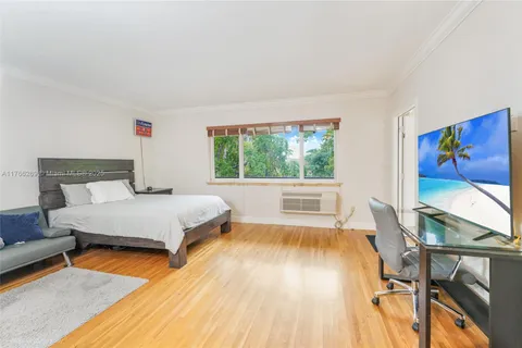 35 Antilla Ave # 11, Coral Gables FL 33134