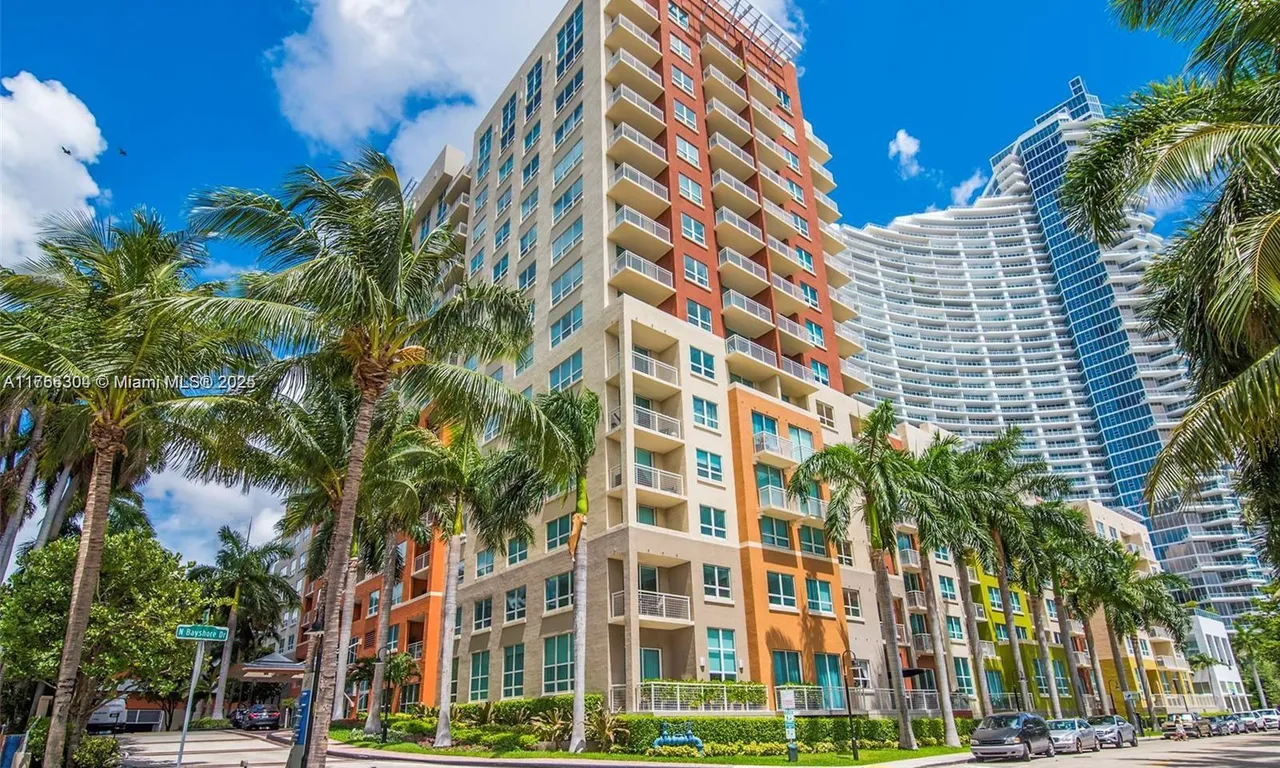 2000 N Bayshore Drive # 527, Miami FL 33137