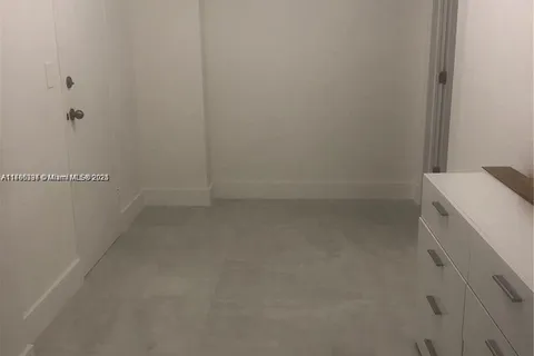 10185 Collins Ave # 1022, Bal Harbour FL 33154