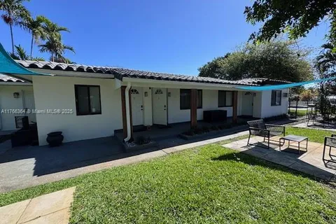 715 NE 6th St # 1, Hallandale Beach FL 33009