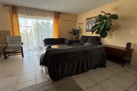 16508 NE 26th Ave # 201, North Miami Beach FL 33160