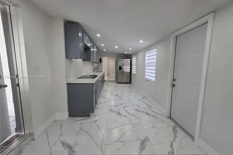 1915 NW 113th Ter # B, Miami FL 33167