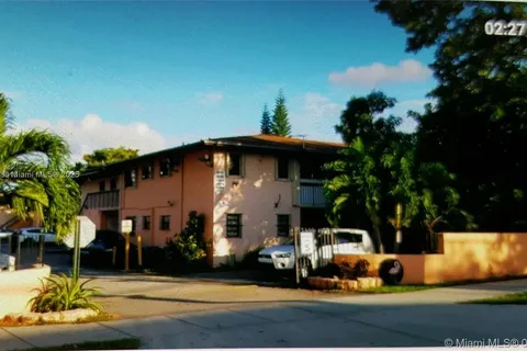 6275 W 24th Ave # 4, Hialeah FL 33016