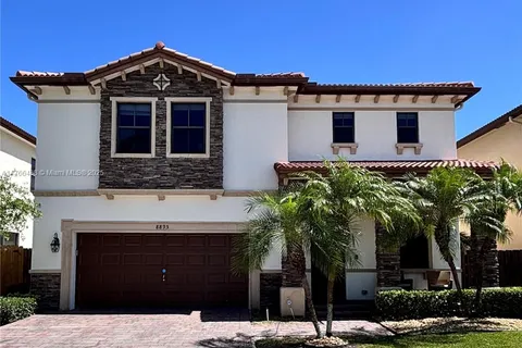 8895 NW 99th ct, Doral FL 33172