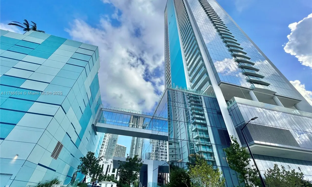 700 NE 26th Ter # 2205, Miami FL 33137