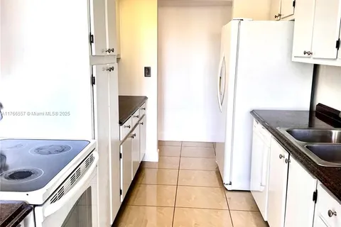 210 174th St # 314, Sunny Isles Beach FL 33160
