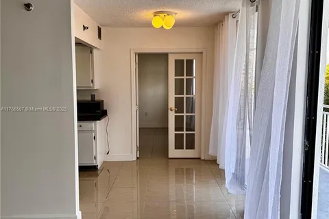 210 174th St # 314, Sunny Isles Beach FL 33160