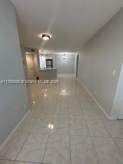 12840 Vista Isles Dr # 611, Sunrise FL 33325