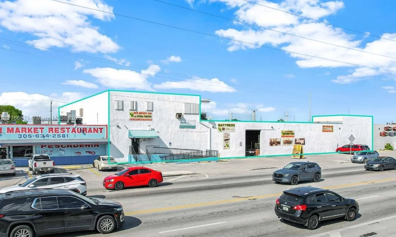 3601 NW 54th St, Hialeah FL 33142