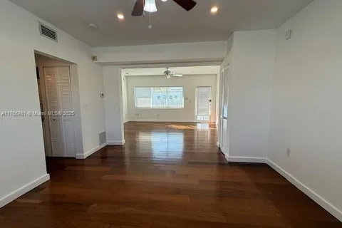 7207 Bay Dr # 30, Miami Beach FL 33141