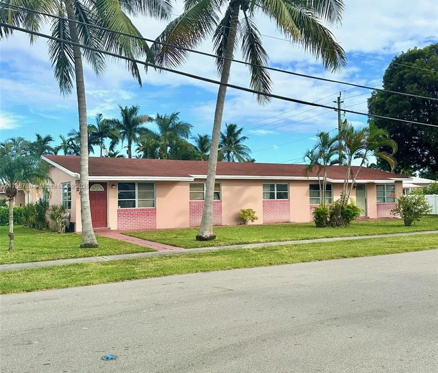 202 SE 3rd Pl # 2, Dania Beach FL 33004