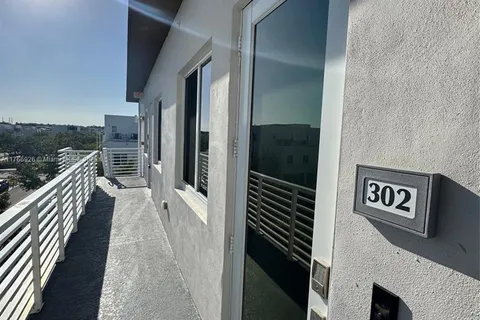 10295 NW 64th Ter # 302, Doral FL 33178