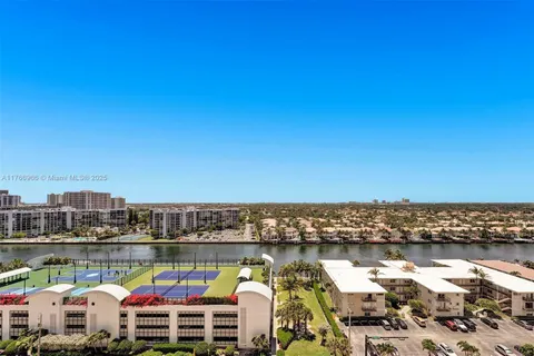 2501 S Ocean Dr, Hollywood FL 33019