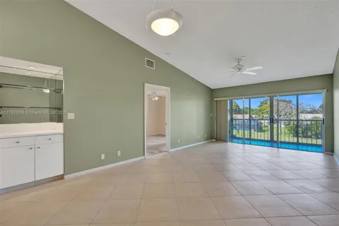 420 NW 67th St # K205, Boca Raton FL 33487