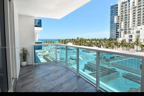 2301 Collins Ave # 402, Miami Beach FL 33139