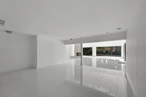 4031 Coral Hills Dr, Coral Springs FL 33065