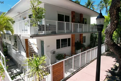 224 Meridian Ave # 9, Miami Beach FL 33139