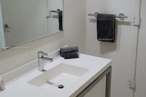 2000 Metropica Way # 1410, Sunrise FL 33323