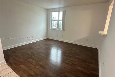 50 Menores Ave # 801, Coral Gables FL 33134