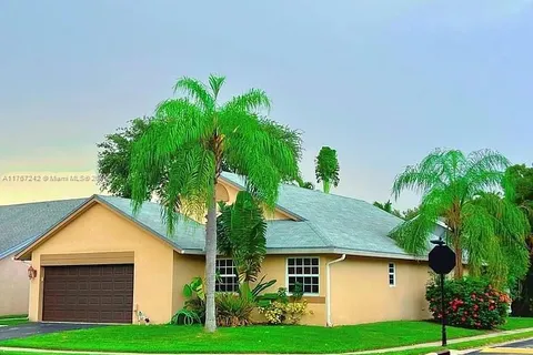 12105 NW 32nd Mnr, Sunrise FL 33323