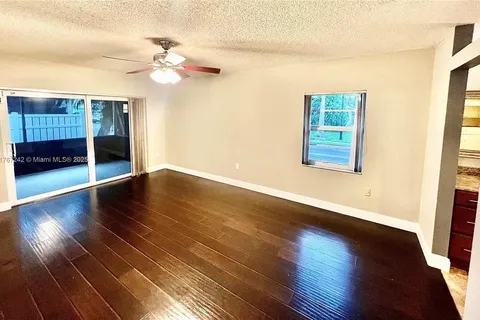 12105 NW 32nd Mnr, Sunrise FL 33323