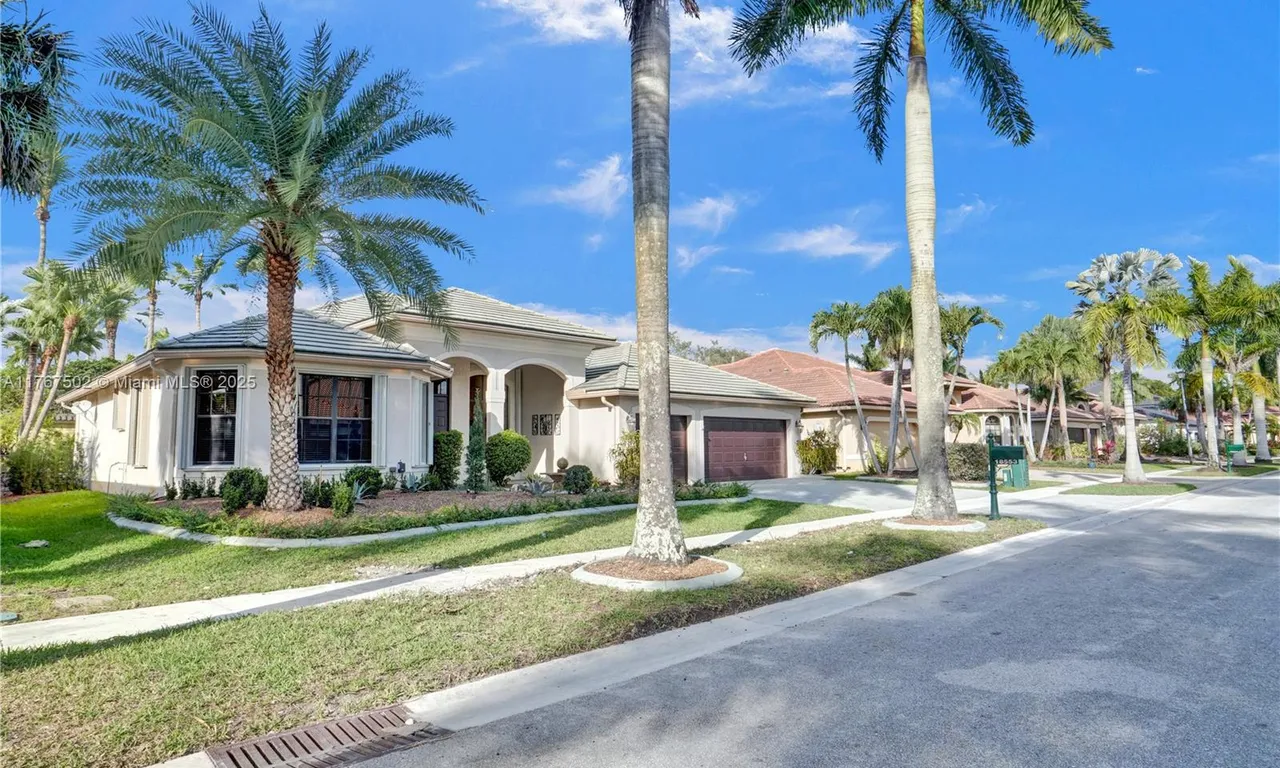 18553 SW 41st, Miramar FL 33029