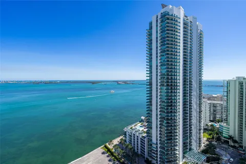 1200 Brickell Bay Dr # 3201, Miami FL 33131