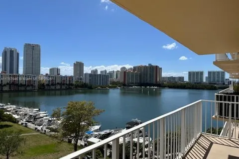 290 174th St # 816, Sunny Isles Beach FL 33160