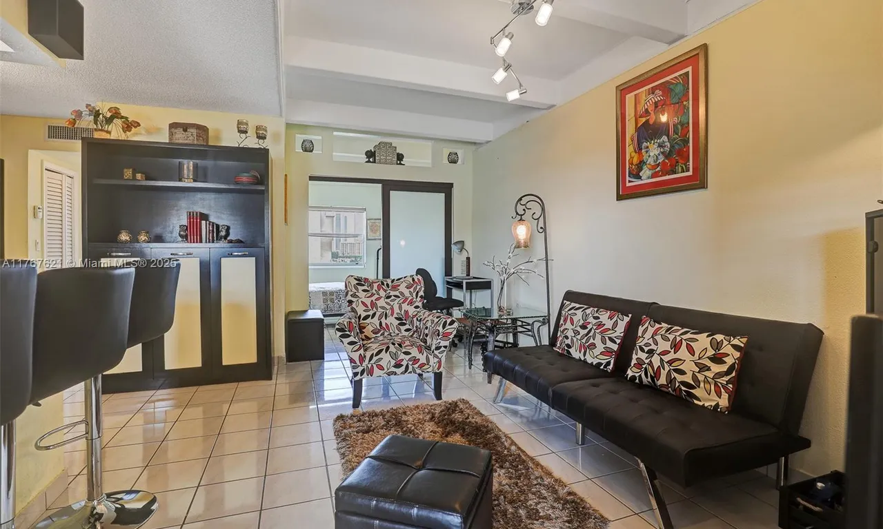 3536 NE 168th St # 502, North Miami Beach FL 33160
