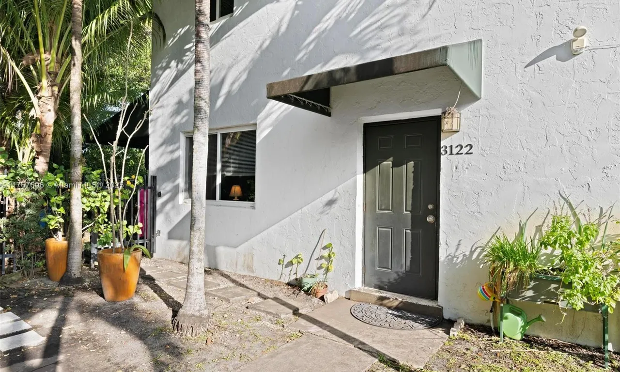 3122 Hibiscus St # 3122, Miami FL 33133