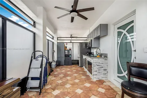 1205 SE 7th Ct # 1, Homestead FL 33033