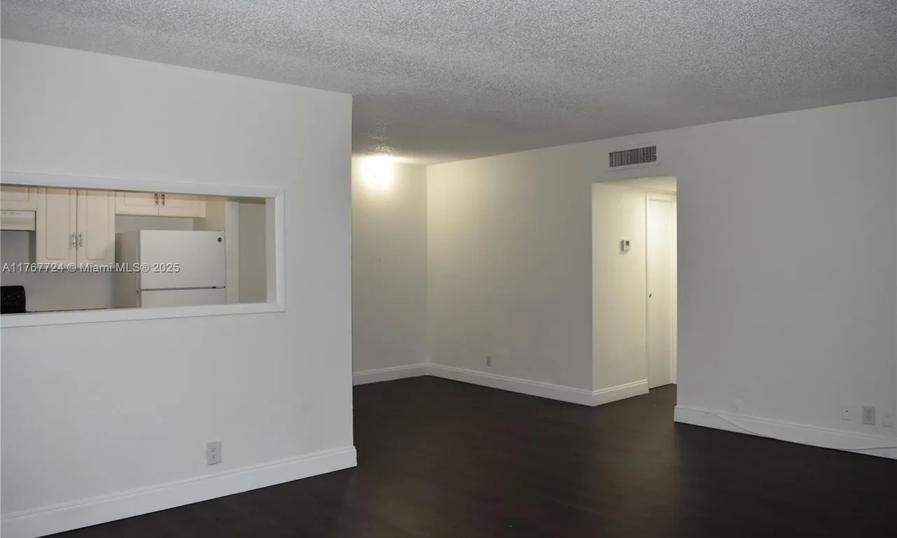 4160 NW 21st St # 118E, Lauderhill FL 33313