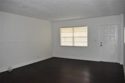4160 NW 21st St # 118E, Lauderhill FL 33313