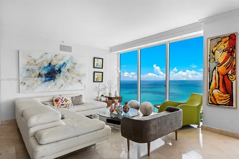 4775 Collins Ave # 3905, Miami Beach FL 33140