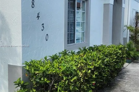 8430 SW 150th Ave # 1, Miami FL 33193