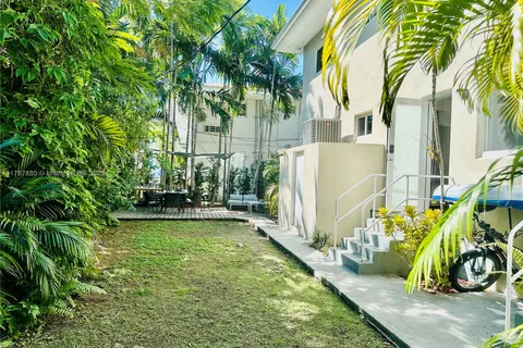 9871 W Bay Harbor Dr # 1A, Bay Harbor Islands FL 33154