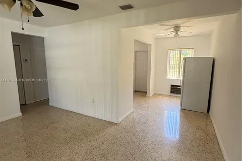 3150 SW 23rd St # 3150, Miami FL 33145
