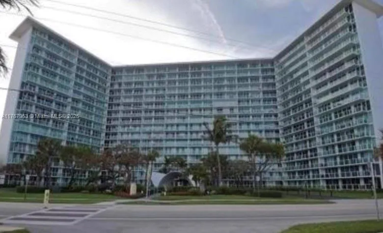 333 NE 21st Ave # 608, Deerfield Beach FL 33441