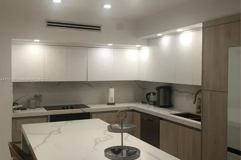 10185 Collins Ave # 1510, Bal Harbour FL 33154