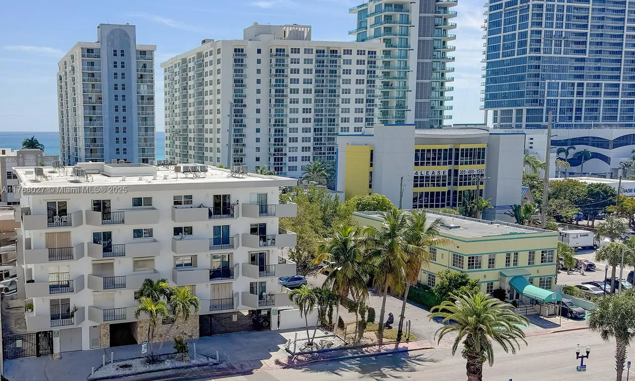 6965 Harding Ave # 205, Miami Beach FL 33141