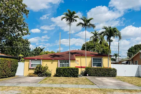 7181 SW 13th St, Miami FL 33144