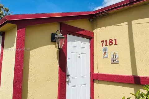 7181 SW 13th St, Miami FL 33144
