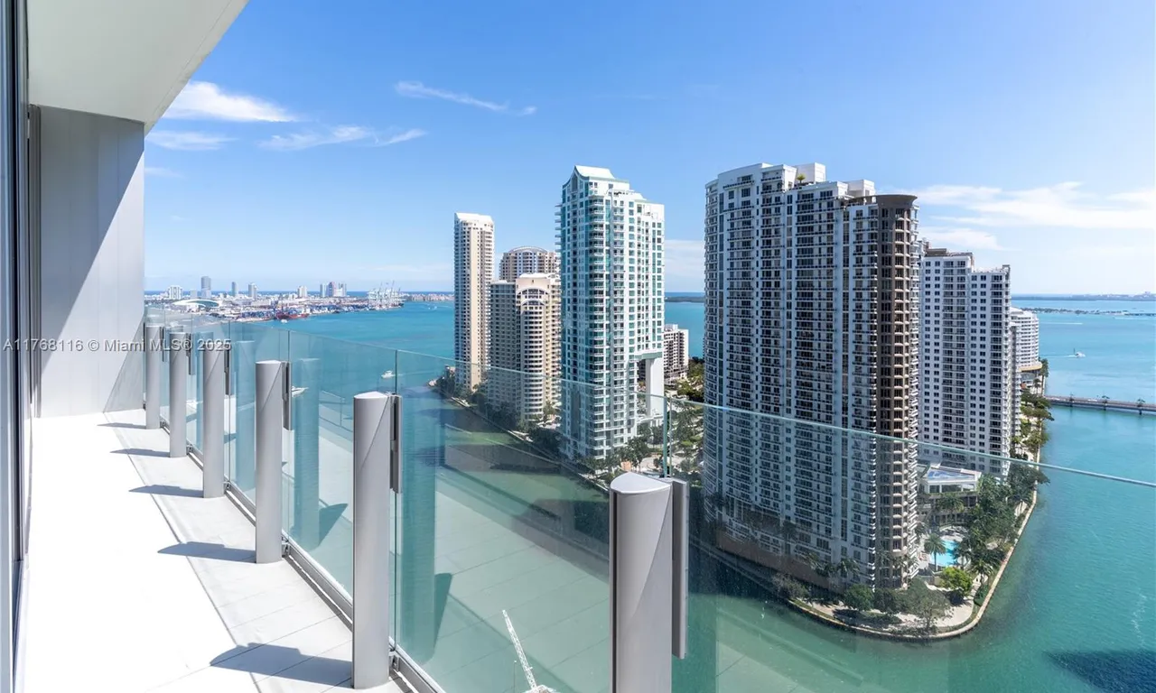 300 Biscayne Blvd Way # 2604, Miami FL 33131